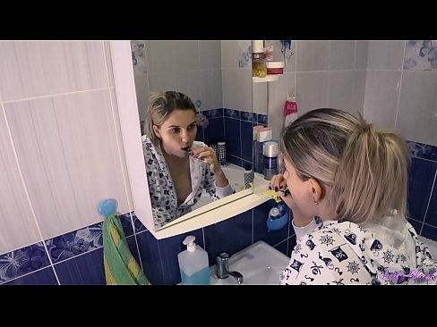 ❤️ Kappen met jong in pyjama eindigt oraal cum in kont - letty zwart ☑ Fuck video at porn nl.pornmega-com.ru